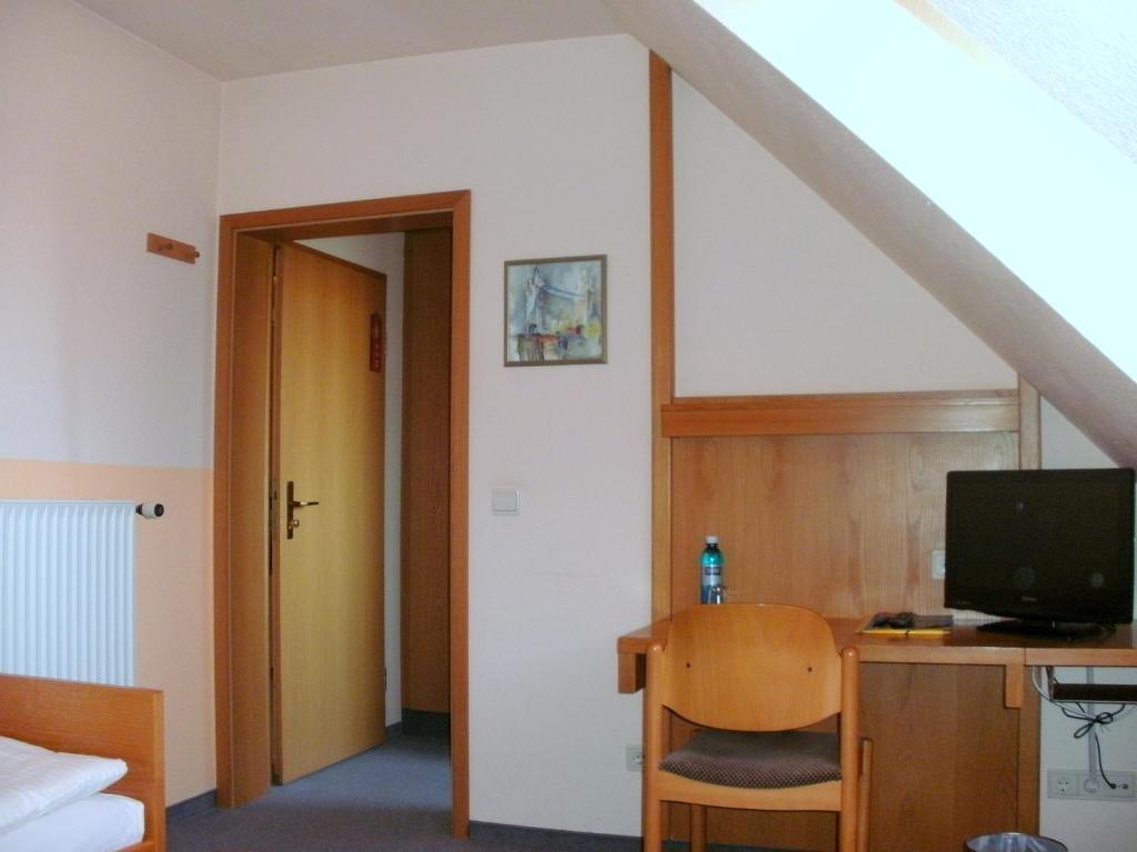 Gasthof Landhotel Gruner Baum Cadolzburg Номер фото